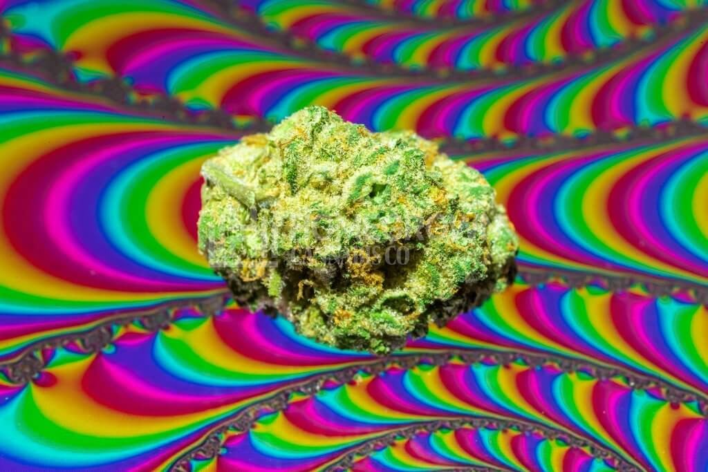 Psychedelic cannabis
